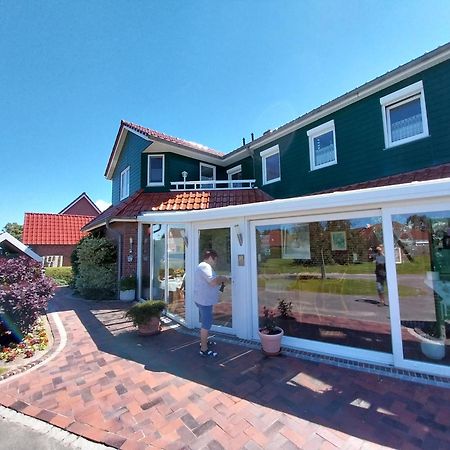 Familienurlaub In Ostfriesland Fuer Max 7 Pers In 2 Wohnungen, Auch Einzeln Wohnungen Utarp Eksteriør bilde
