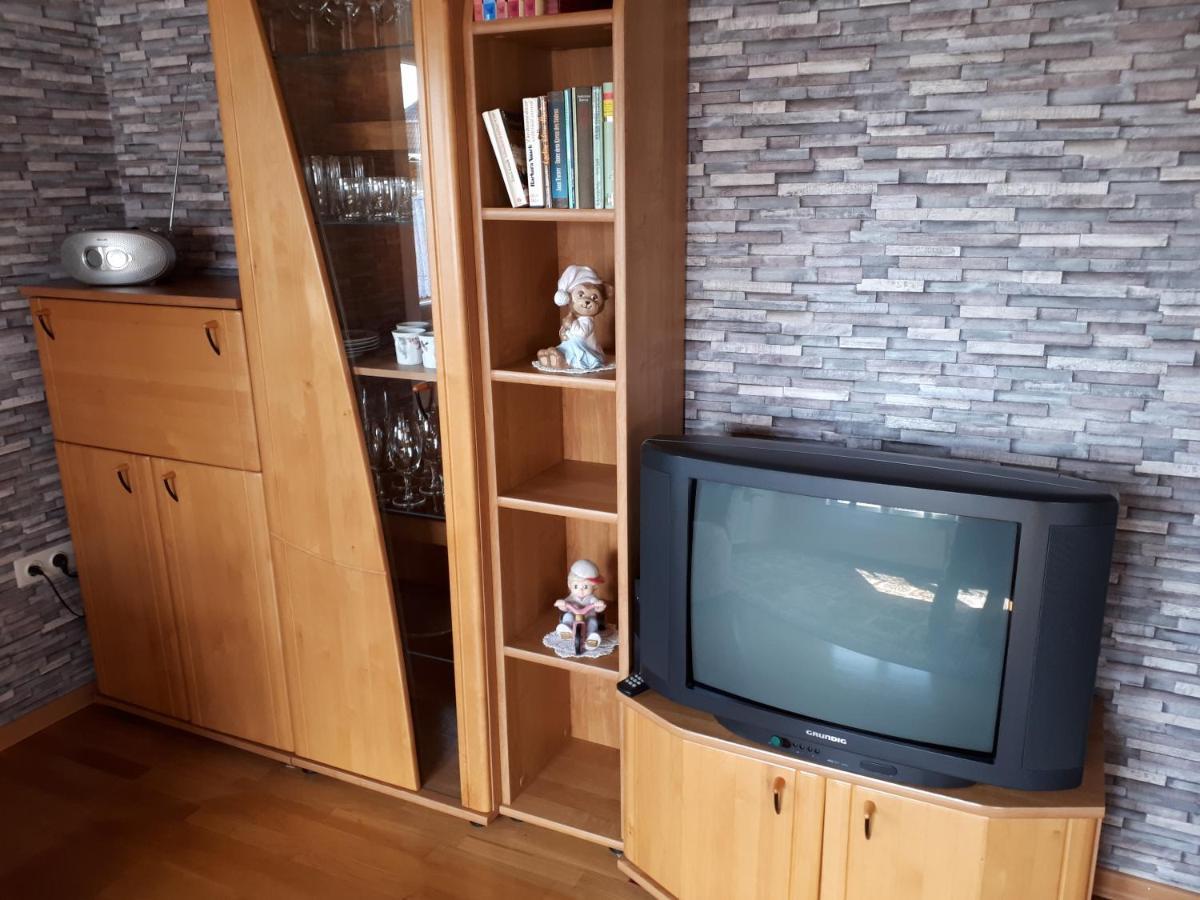 Familienurlaub In Ostfriesland Fuer Max 7 Pers In 2 Wohnungen, Auch Einzeln Wohnungen Utarp Eksteriør bilde
